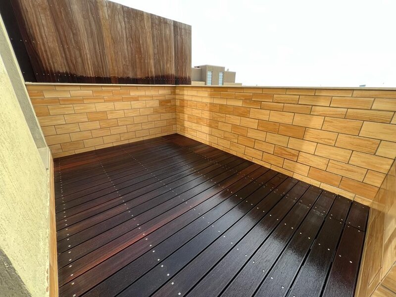 Otopeni  Penthouse 310 mp - 4 camere ultralux, 6 parcari subterane